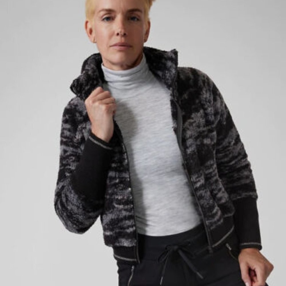 ATHLETA Jacket Medium Gray Black Women's Tugga Sherpa Soft 486693